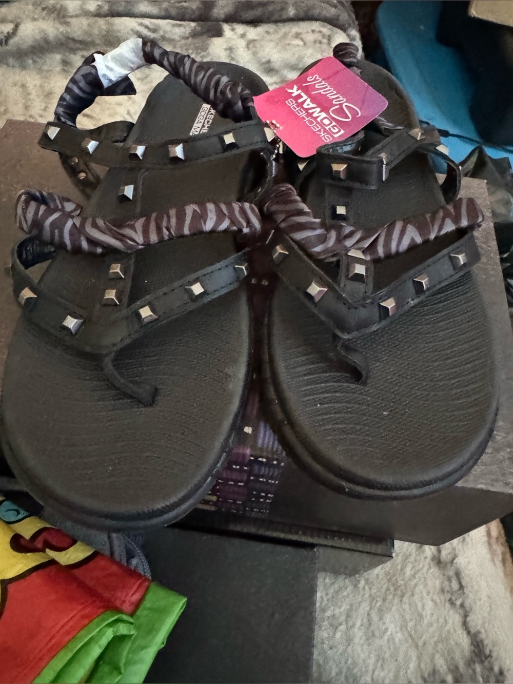 Skechers Black Thong Sandals with Stud and Zebra-Pattern Straps